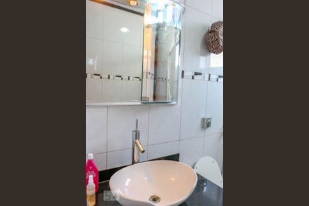 Apartamento à venda com 370m², 4 quartos e 3 vagas Apartamento à venda com 370m², 4 quartos e 3 vagasBanheiro Social