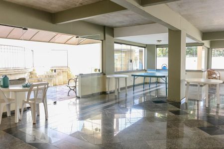 Apartamento à venda com 370m², 4 quartos e 3 vagas Apartamento à venda com 370m², 4 quartos e 3 vagasÁrea comum - Salão de festas