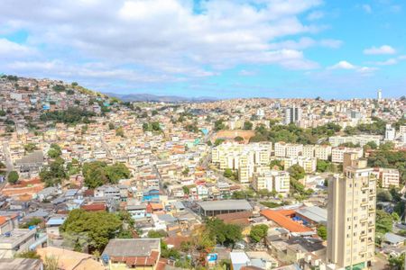 Apartamento à venda com 370m², 4 quartos e 3 vagas Apartamento à venda com 370m², 4 quartos e 3 vagasQuarto Suíte