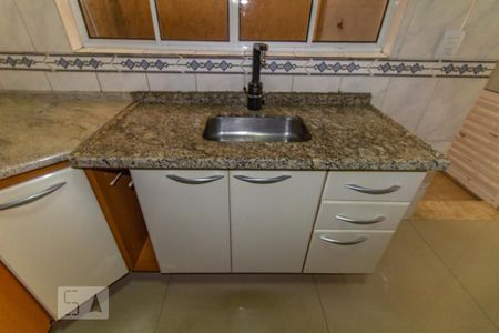 Casa de condomínio à venda com 115m², 2 quartos e 2 vagasCozinha