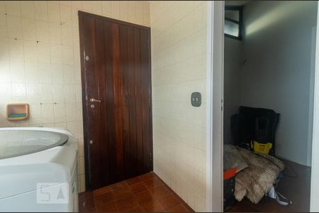 Área de Serviço de casa à venda com 3 quartos, 190m² em Jardim São Nicolau, São Paulo