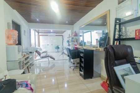 Garagem de casa à venda com 3 quartos, 190m² em Jardim São Nicolau, São Paulo