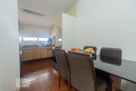 Cozinha de casa à venda com 3 quartos, 190m² em Jardim São Nicolau, São Paulo