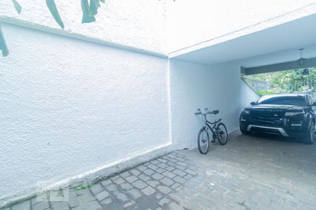 Garagem de casa à venda com 3 quartos, 190m² em Jardim São Nicolau, São Paulo