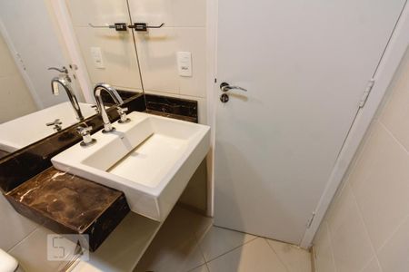 Apartamento para alugar com 80m², 2 quartos e 2 vagasBanheiro 2
