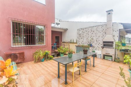 Casa de condomínio para alugar com 380m², 3 quartos e 2 vagasChurrasqueira