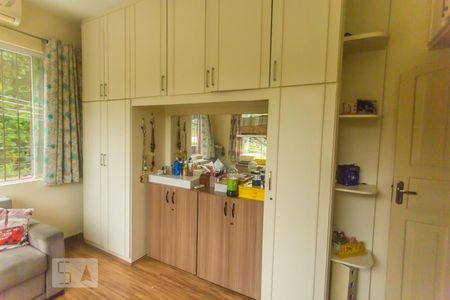 Casa de condomínio para alugar com 380m², 3 quartos e 2 vagasQuarto 2