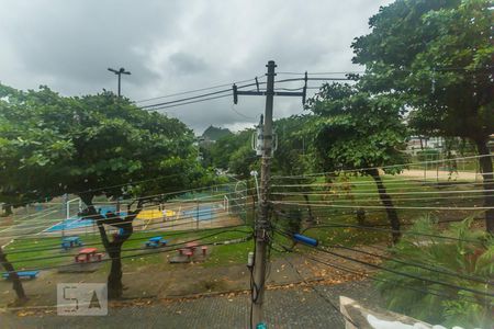 Casa de condomínio para alugar com 380m², 3 quartos e 2 vagasQuarto 2 Vista