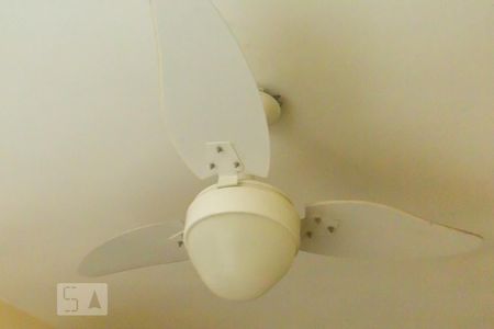 Casa de condomínio para alugar com 380m², 3 quartos e 2 vagasQuarto 1