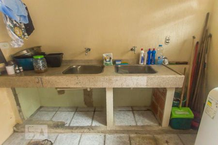 Casa de condomínio para alugar com 380m², 3 quartos e 2 vagasÁrea de Serviço