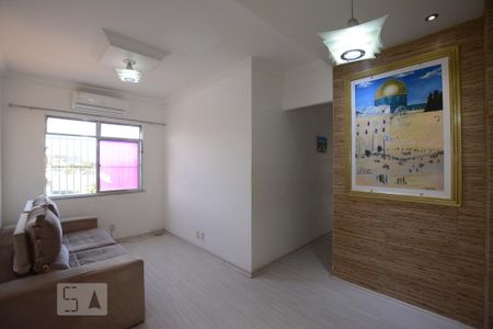 Sala de apartamento para alugar com 3 quartos, 73m² em Irajá, Rio de Janeiro