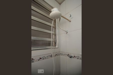 Apartamento para alugar com 59m², 2 quartos e sem vagaBanheiro