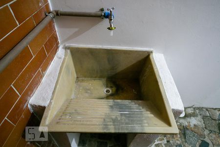 Casa para alugar com 50m², 1 quarto e sem vaga Casa para alugar com 50m², 1 quarto e sem vagaÁrea de Serviço