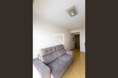 Sala de estar de apartamento à venda com 3 quartos, 70m² em Jardim Aeroporto, São Paulo