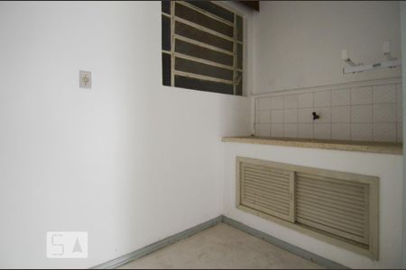 Cozinha de apartamento à venda com 1 quarto, 31m² em Centro Histórico, Porto Alegre