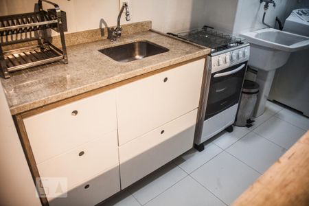Apartamento para alugar com 42m², 1 quarto e 1 vagaCozinha - Armários