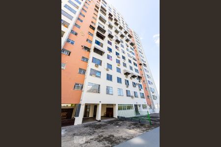 Apartamento para alugar com 70m², 2 quartos e 1 vaga Apartamento para alugar com 70m², 2 quartos e 1 vagaFachada do Prédio