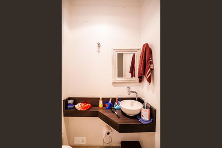 Lavabo de casa de condomínio à venda com 3 quartos, 122m² em Vila Scarpelli, Santo André