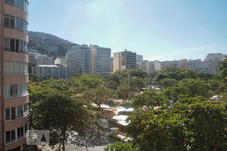 Vista da Sala de apartamento à venda com 4 quartos, 140m² em Ipanema, Rio de Janeiro