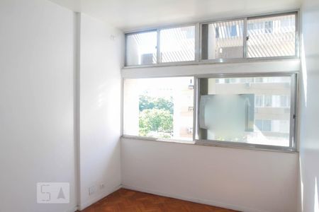 Quarto 1 de apartamento à venda com 4 quartos, 140m² em Ipanema, Rio de Janeiro