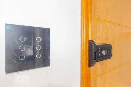 Detalhe painel iluminação de apartamento para alugar com 2 quartos, 60m² em Tatuapé, São Paulo