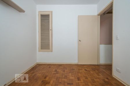 Quarto 1 de casa para alugar com 3 quartos, 81m² em Campo Belo, São Paulo