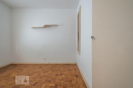 Quarto 1 de casa para alugar com 3 quartos, 100m² em Campo Belo, São Paulo
