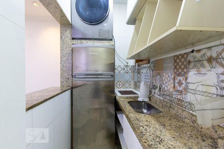 Studio para alugar com 30m², 1 quarto e sem vaga Studio para alugar com 30m², 1 quarto e sem vagaCozinha