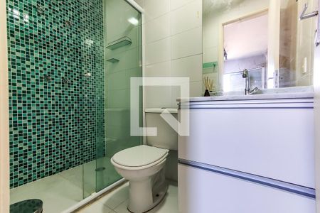 Apartamento à venda com 63m², 2 quartos e 1 vaga Apartamento à venda com 63m², 2 quartos e 1 vagaBanheiro Social