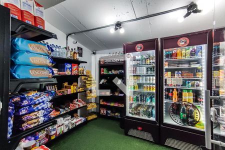 Apartamento à venda com 63m², 2 quartos e 1 vaga Apartamento à venda com 63m², 2 quartos e 1 vagaÁrea Comum - Mini Mercado