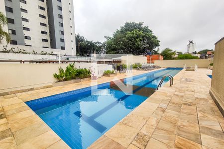 Apartamento à venda com 63m², 2 quartos e 1 vaga Apartamento à venda com 63m², 2 quartos e 1 vagaÁrea Comum - Piscina