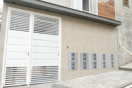 Fachada de apartamento para alugar com 1 quarto, 30m² em Vila Medeiros, São Paulo
