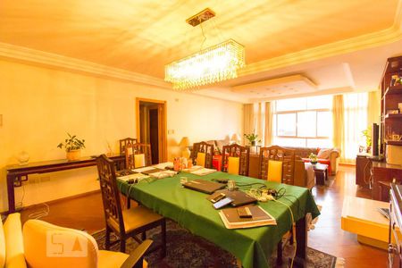 Apartamento à venda com 204m², 3 quartos e 2 vagasSala de Jantar