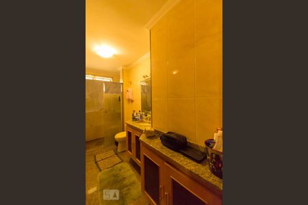 Apartamento à venda com 204m², 3 quartos e 2 vagasBanheiro