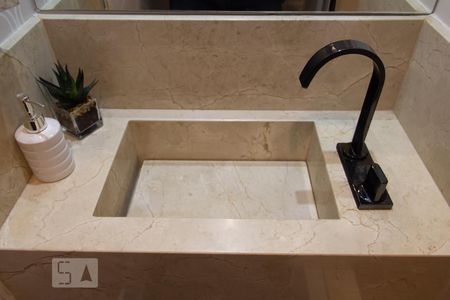 Lavabo de apartamento para alugar com 3 quartos, 74m² em Indianópolis, São Paulo