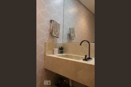 Lavabo de apartamento para alugar com 3 quartos, 74m² em Indianópolis, São Paulo