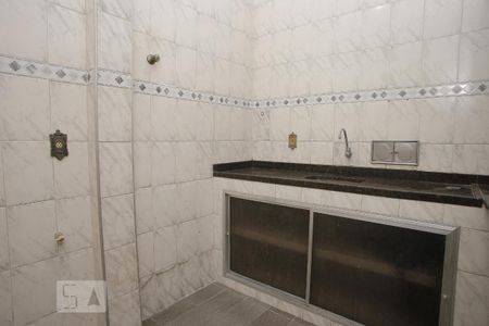 Apartamento à venda com 64m², 2 quartos e sem vagaCozinha e Área de Serviço
