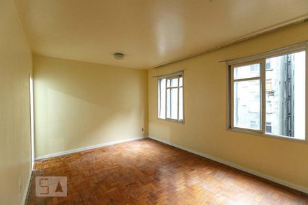 Sala/Quarto de kitnet/studio à venda com 1 quarto, 31m² em Centro Histórico, Porto Alegre