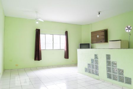 Sala de kitnet/studio para alugar com 1 quarto, 40m² em Vila Nilo, São Paulo