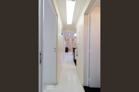 Apartamento à venda com 65m², 3 quartos e 2 vagas Apartamento à venda com 65m², 3 quartos e 2 vagasCorredor