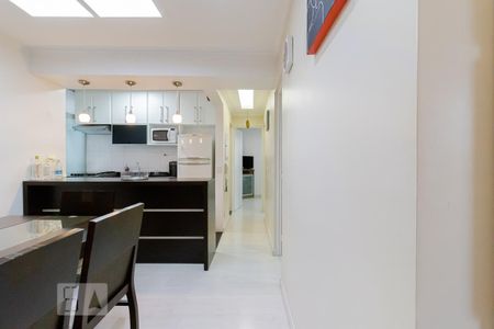 Apartamento à venda com 65m², 3 quartos e 2 vagas Apartamento à venda com 65m², 3 quartos e 2 vagasCorredor
