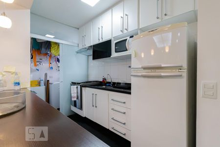 Apartamento à venda com 65m², 3 quartos e 2 vagas Apartamento à venda com 65m², 3 quartos e 2 vagasCozinha
