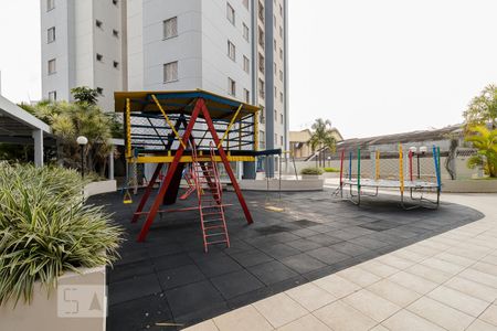 Apartamento à venda com 65m², 3 quartos e 2 vagas Apartamento à venda com 65m², 3 quartos e 2 vagasÁrea Comum - Playground