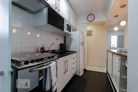 Apartamento à venda com 65m², 3 quartos e 2 vagas Apartamento à venda com 65m², 3 quartos e 2 vagasCozinha