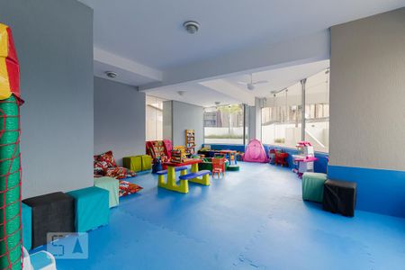 Apartamento à venda com 65m², 3 quartos e 2 vagas Apartamento à venda com 65m², 3 quartos e 2 vagasÁrea comum - Brinquedoteca