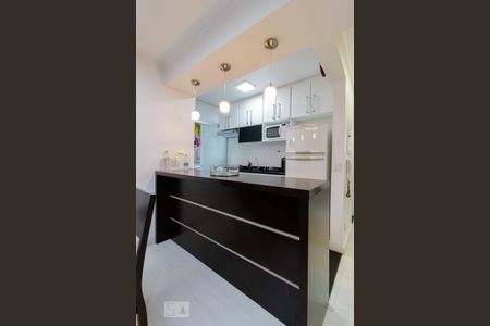 Apartamento à venda com 65m², 3 quartos e 2 vagas Apartamento à venda com 65m², 3 quartos e 2 vagasCozinha