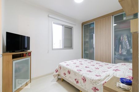 Apartamento à venda com 65m², 3 quartos e 2 vagas Apartamento à venda com 65m², 3 quartos e 2 vagasSuíte