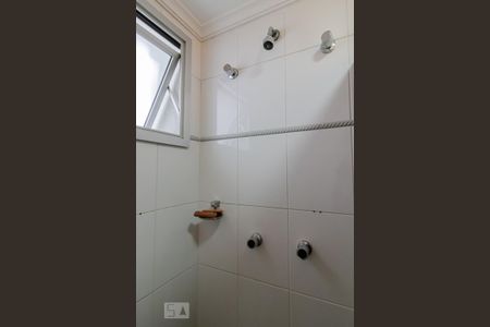 Apartamento à venda com 65m², 3 quartos e 2 vagas Apartamento à venda com 65m², 3 quartos e 2 vagasBanheiro