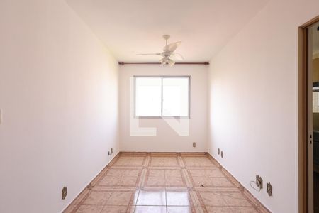 Sala de apartamento para alugar com 1 quarto, 63m² em Parque São Jorge, São Paulo