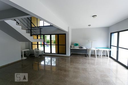 Apartamento à venda com 160m², 3 quartos e 3 vagasÁrea comum - Salão de festas